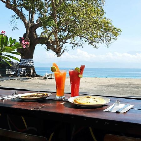 Maemae Beach House Hotell Nusa Penida Eksteriør bilde
