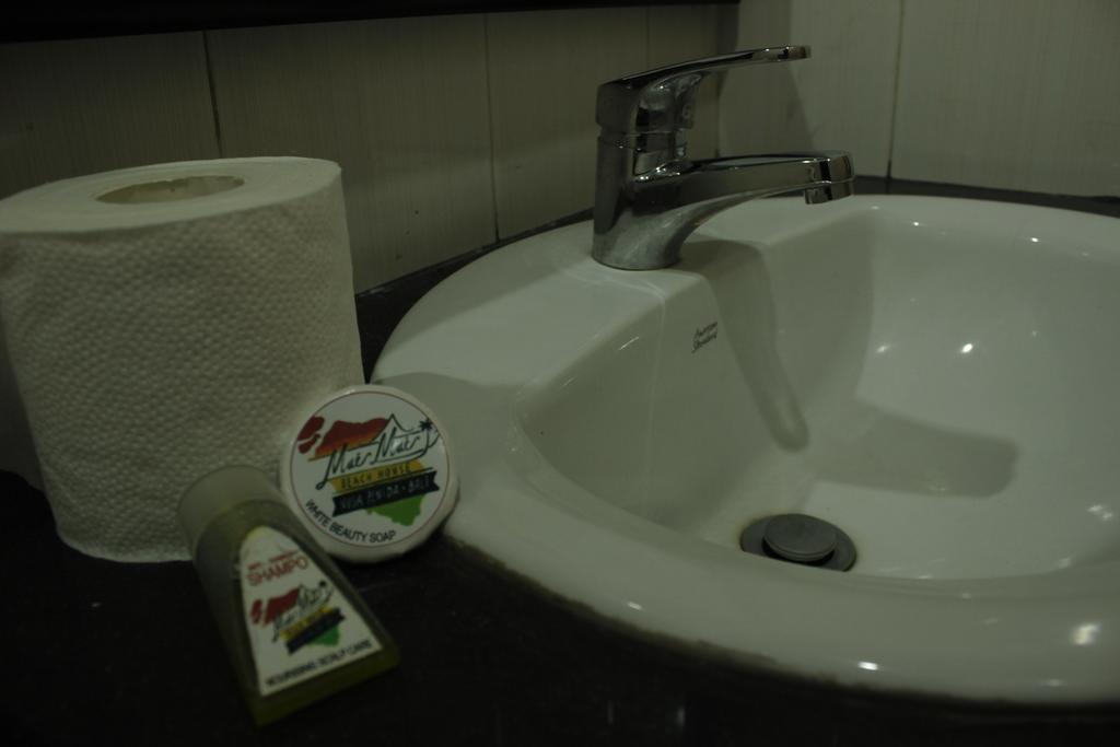 Maemae Beach House Hotell Nusa Penida Rom bilde